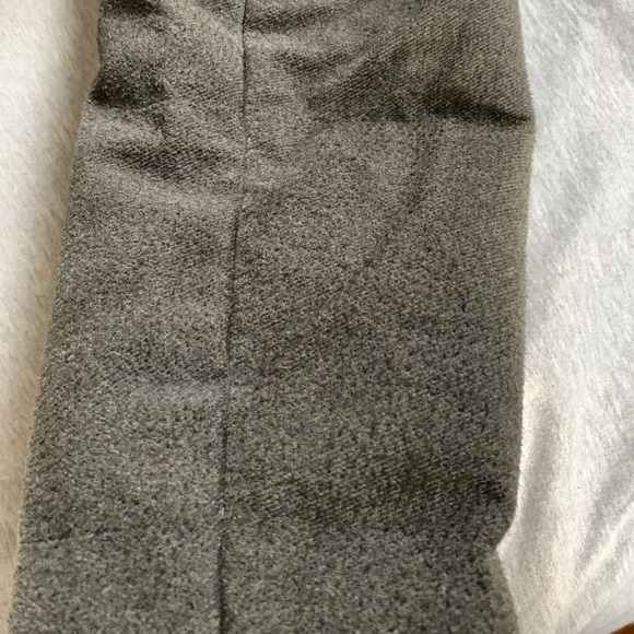 Burton Eden Quilted Snowboarding Jacket - Picture 14 of 16